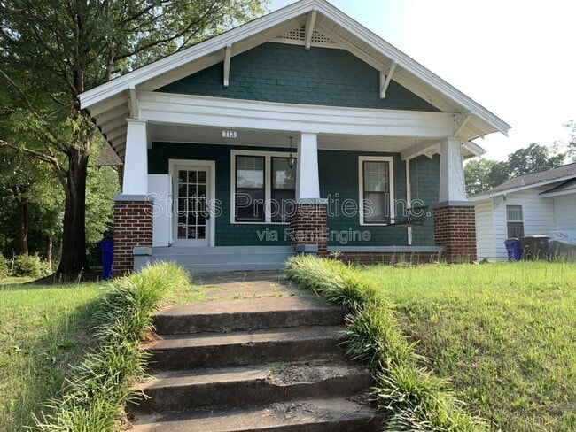 property at 713 Meridian St