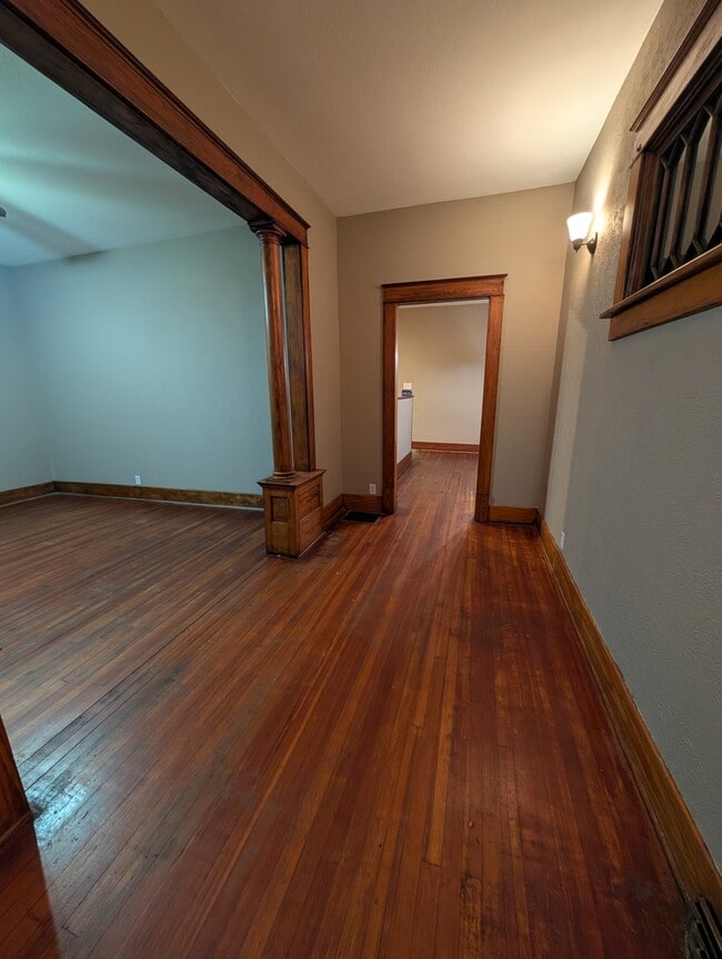 516 NE Twiss Ave in Topeka, KS - Building Photo - Building Photo