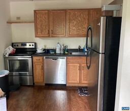 1207 Villa Ln, Unit D in Charlottesville, VA - Building Photo - Building Photo