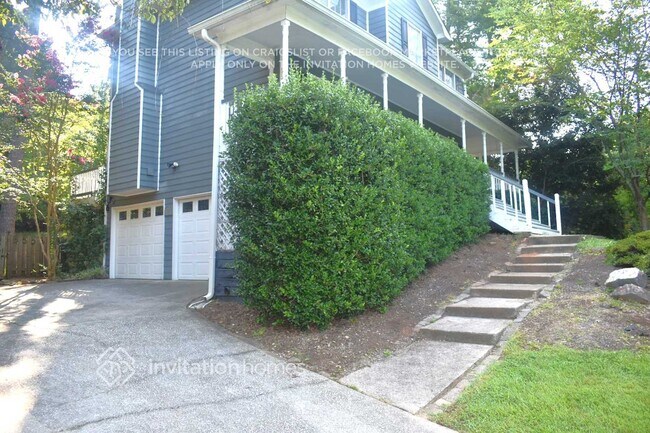 2027 Arbor Forest Dr SW in Marietta, GA - Building Photo - Building Photo