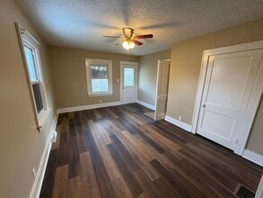 146 Clara St in Weirton, WV - Building Photo - Building Photo