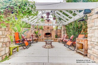 40050 Spinning Wheel Dr in Murrieta, CA - Building Photo - Building Photo
