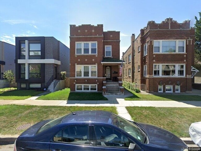 5105 W Cornelia Ave, Unit 1