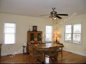 4432 Wyoming St in Kansas City, MO - Building Photo - Building Photo