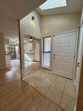 922 NW 116th Ct in Oklahoma City, OK - Building Photo - Building Photo