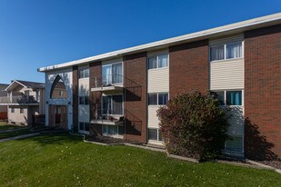 9836 149th St NW in Edmonton, AB - Building Photo