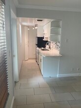 1952 NE 33rd St, Unit A in Lighthouse Point, FL - Building Photo - Building Photo