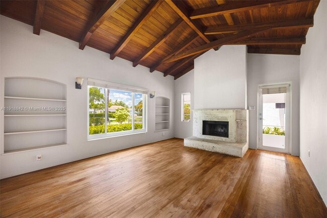 451 SW 25th Rd in Miami, FL - Building Photo - Building Photo