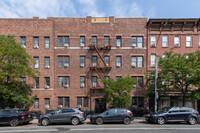 115 Greenpoint Ave in Brooklyn, NY - Building Photo - Primary Photo