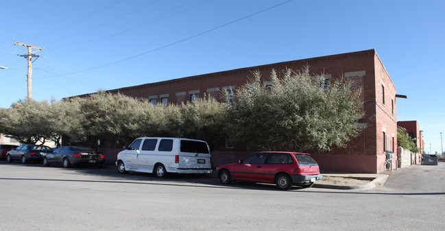 901 Chihuahua St in El Paso, TX - Building Photo - Building Photo