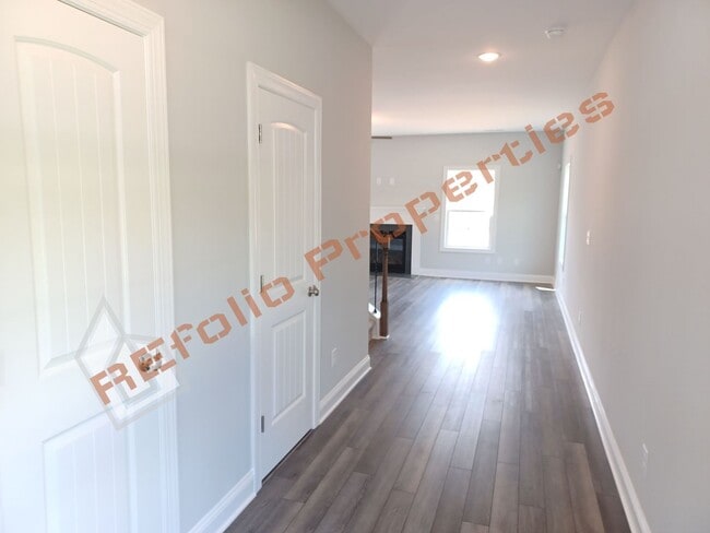 100 Wicklow Ct in Clayton, NC - Building Photo - Building Photo