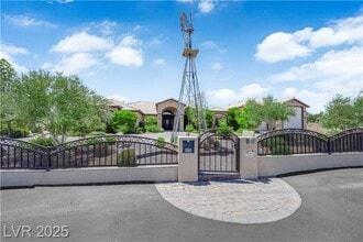 4455 W Ford Ave in Las Vegas, NV - Building Photo - Building Photo