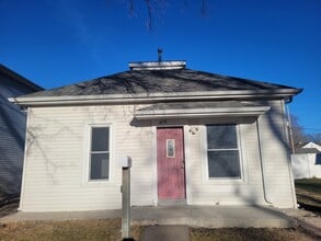 412 Yund St in Grand Island, NE - Building Photo - Building Photo