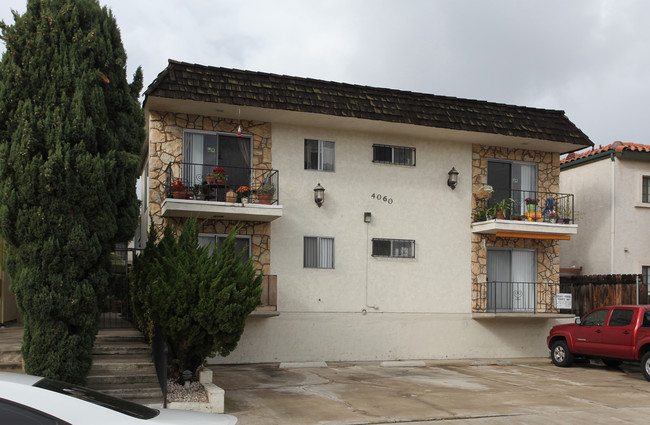 4060 Iowa St in San Diego, CA - Foto de edificio - Building Photo