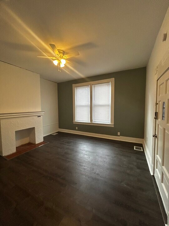 428 8th Ave, Unit #1 bottom unit in Dayton, KY - Foto de edificio