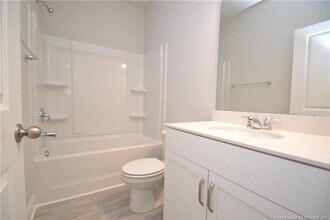 817 Portland Rose Dr in Knightdale, NC - Building Photo - Building Photo