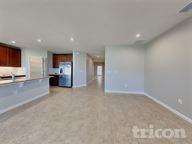 11126 Daybreak Glen in Parrish, FL - Foto de edificio - Building Photo