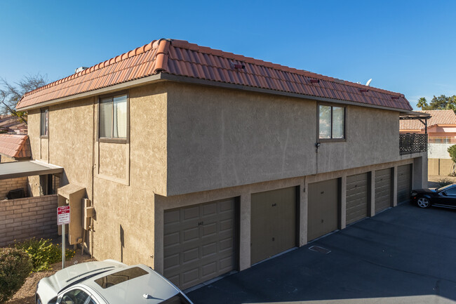 1894 Apricot Ct in Henderson, NV - Building Photo - Building Photo