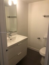 4460 NW 79th Ave in Doral, FL - Building Photo - Building Photo