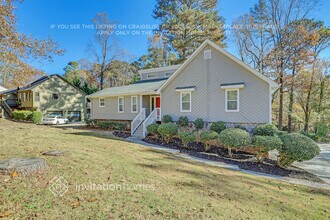 5178 Rockbridge Dr in Stone Mountain, GA - Building Photo - Building Photo