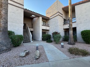 9125 E Purdue Ave in Scottsdale, AZ - Building Photo - Building Photo