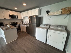 604 Allen Ave in Springdale, AR - Building Photo - Building Photo