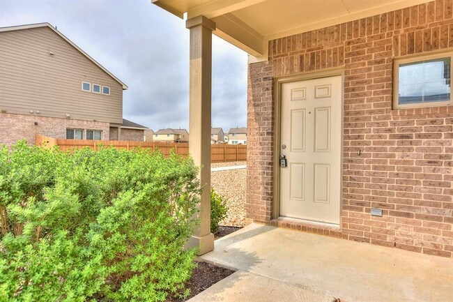 420 White Steppe Way in Georgetown, TX - Building Photo - Building Photo