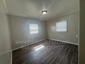 1513 SE Riverside Dr in Evansville, IN - Building Photo - Building Photo