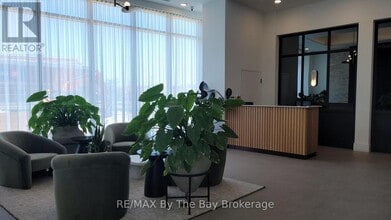 31 Huron St in Collingwood, ON - Building Photo - Building Photo