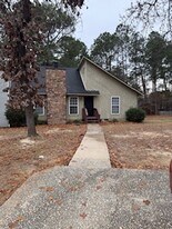 815 Rumford Pl in Fayetteville, NC - Building Photo