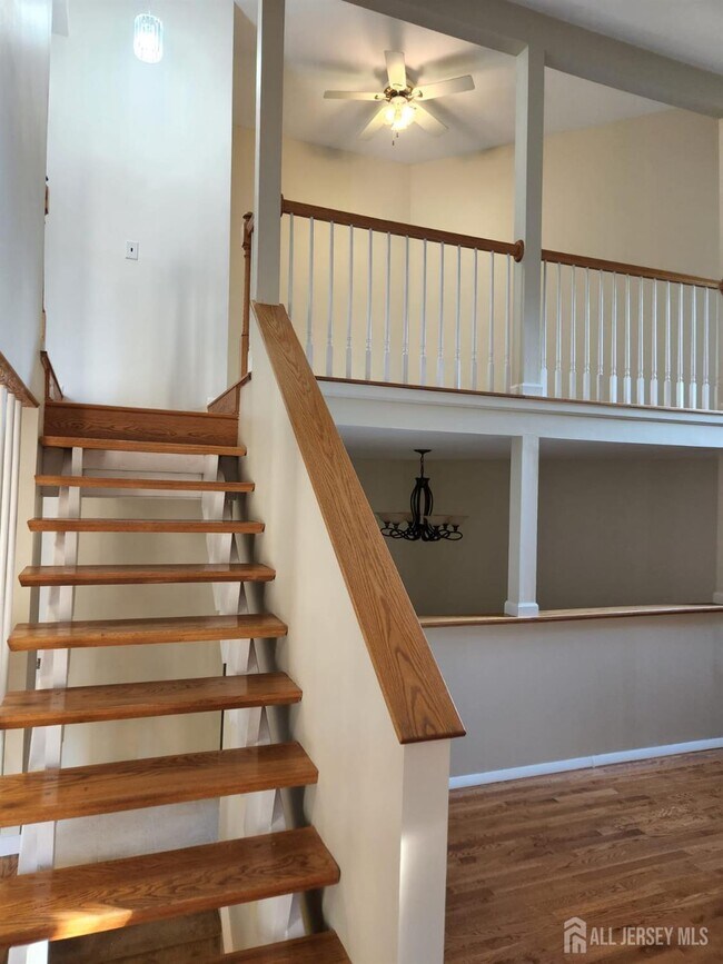 295 Gemini Dr in Hillsborough Township, NJ - Building Photo - Building Photo