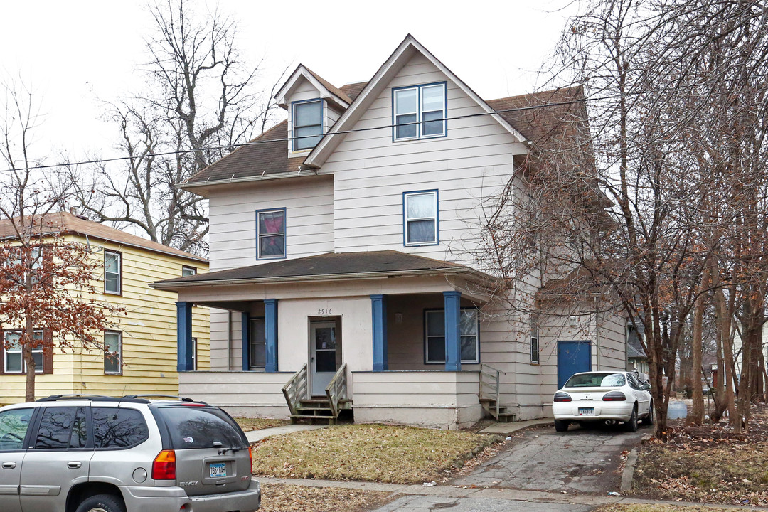 2916 Brattleboro Ave in Des Moines, IA - Building Photo