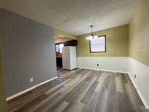 2228 S Arizona Ave in Joplin, MO - Building Photo - Building Photo