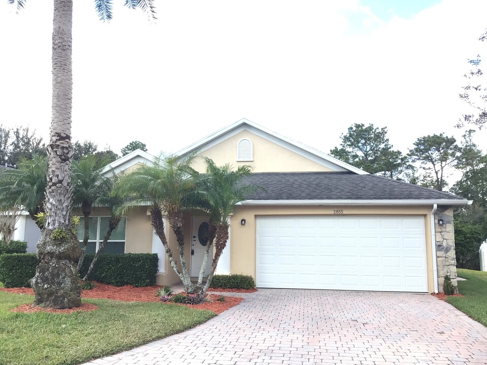 2855 Spring Heather Pl in Oviedo, FL - Building Photo