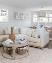 76 Bridge Ave in Bay Head, NJ - Building Photo - Building Photo