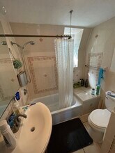 18 Summit Ave in Somerville, MA - Building Photo - Building Photo