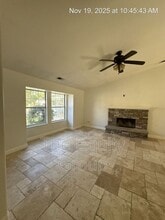 4909 W Leighson Ave in Visalia, CA - Building Photo - Building Photo