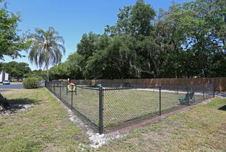 Haven at Lake Deer in Winter Haven, FL - Building Photo - Building Photo