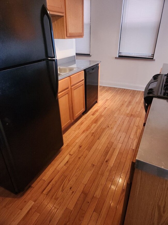 1603 Broadway in Cincinnati, OH - Building Photo - Building Photo