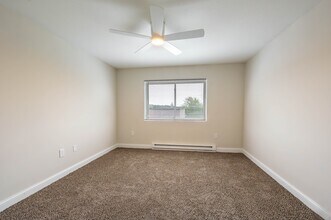 Jefferson Arms Apartments in Hamden, CT - Foto de edificio - Building Photo