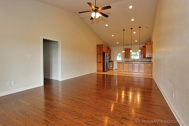 324 Whetstone Way-Unit -324 in Jackson, MO - Building Photo - Building Photo