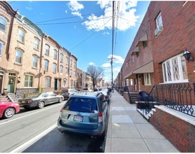 2308 S 15th St, Unit 2nd Floor in Philadelphia, PA - Building Photo - Building Photo