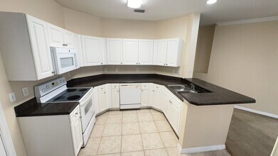 2446 57th Cir in Vero Beach, FL - Building Photo - Building Photo