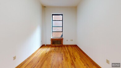 491 Columbus Ave in New York, NY - Building Photo - Building Photo