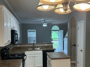 6826 Manslick Rd in Cordova, TN - Building Photo - Building Photo