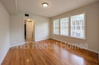 2250 Dellwood Ave in Jacksonville, FL - Foto de edificio - Building Photo