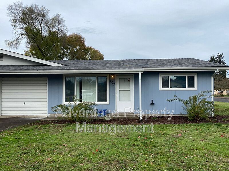 409 Kees St in Lebanon, OR - Building Photo