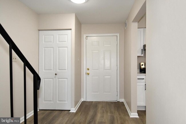938 Park Ave in Herndon, VA - Building Photo - Building Photo