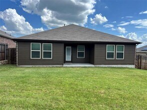 2630 Fieldcrest Ln. in Crandall, TX - Building Photo - Building Photo