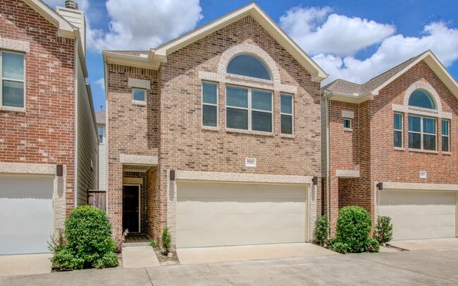 11514 Main Cypress Dr in Houston, TX - Building Photo - Building Photo